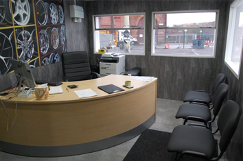 Our reception area and our diamond cut alloy wheel refurbishment and repair facilities